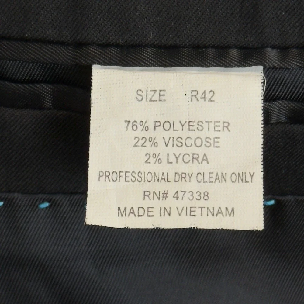 Marc Ecko Cut & Sew Mens Black Two Button Blazer Jacket Size 42R Stretch
